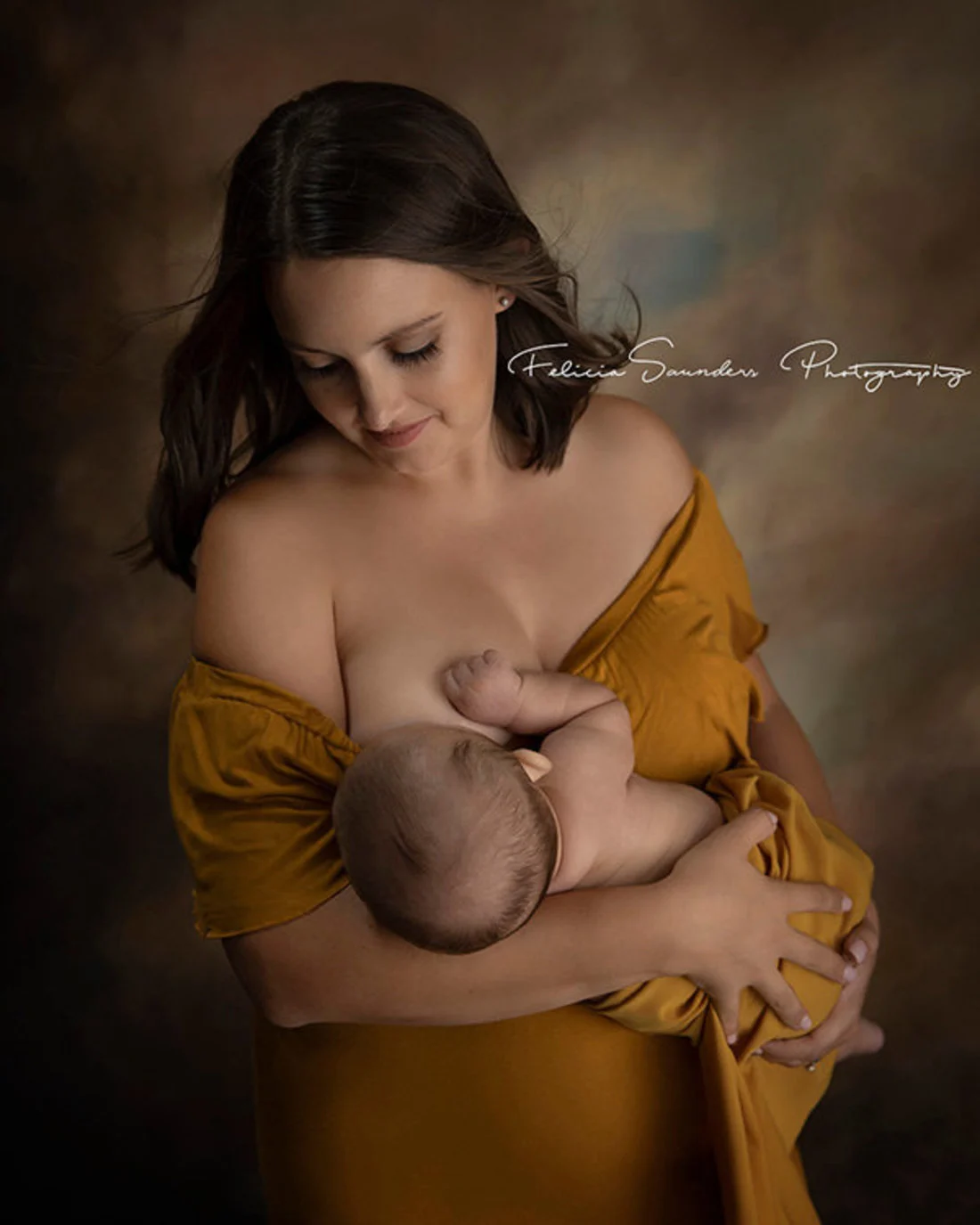 Courtney Espejo, who posed for the photo with her 3-month-old son, Isaac, also knows that breastfeeding has its benefits. But it's not the only way.